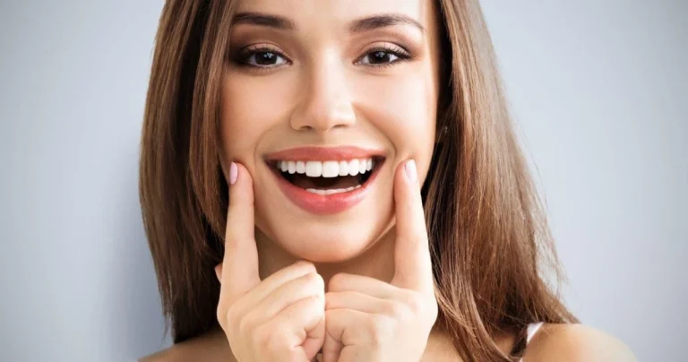 How Teeth Polishing and Scaling Can Transform Your Smile
